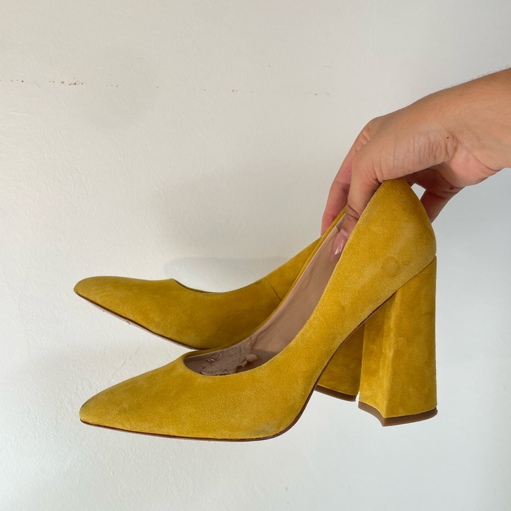 Charles David Yellow Heels